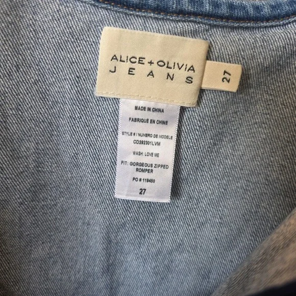 Alice & Olivia Jeans Romper Women's Size 27 Light Wash Sleeveless Zip Up Stretch - Picture 3 of 6